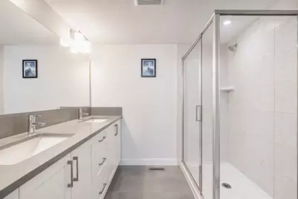 Primary Bathroom Photo of 53 20057 82 Avenue, Langley, BC