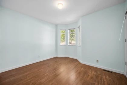 Bedroom 4 Photo of 56 7188 Edmonds Street, Burnaby, BC