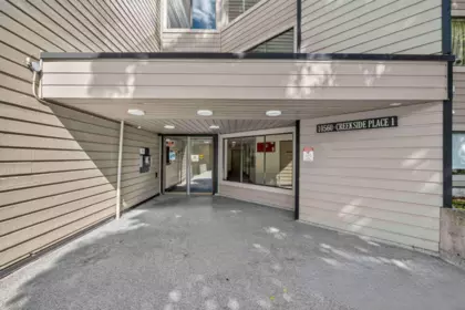 Entry Foyer Photo of 101 10560 154 Street, Surrey, BC