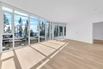 403 3963 Uplands Way, West Vancouver, BC, West Vancouver — Apartment/Condo for sale