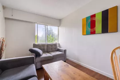 Breakfast Nook Photo of 14042 110 Avenue, Surrey, BC