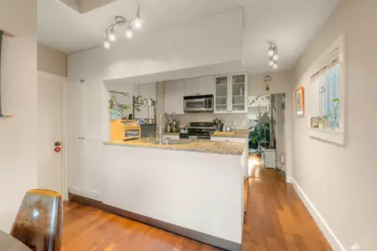 Breakfast Nook Photo of 612 E 4th Street, North Vancouver, BC