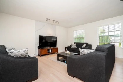 12242 64 Avenue, Surrey, BC, Surrey — Single Family Residence for sale