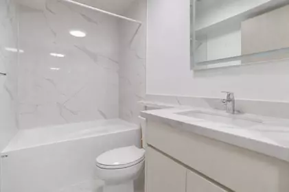 Hallway Photo of 3586 W 42nd Avenue, Vancouver, BC