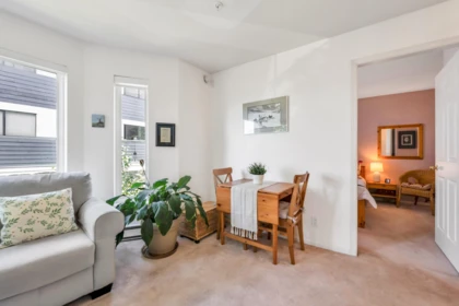 206 245 St. Davids Avenue, North Vancouver, BC, North Vancouver — Apartment/Condo for sale
