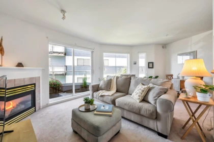 206 245 St. Davids Avenue, North Vancouver, BC, North Vancouver — Apartment/Condo for sale