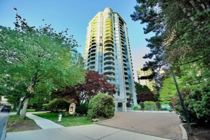 105 6188 Patterson Avenue, Burnaby, BC, Burnaby — Apartment/Condo for sale