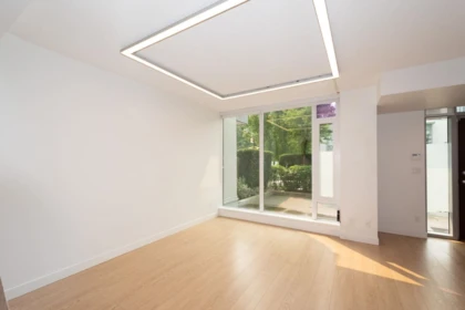 Breakfast Nook Photo of 6556 Nelson Avenue, Burnaby, BC