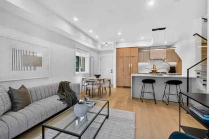 3 550 Kaslo Street, Vancouver, BC, Vancouver — Half Duplex for sale