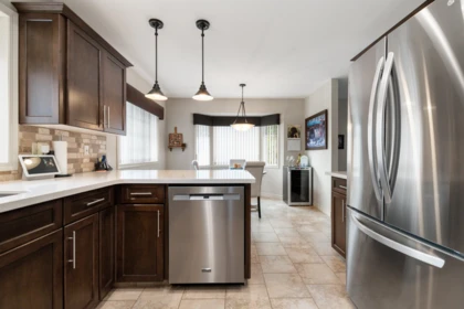 Breakfast Nook Photo of 10087 Imperial Street, Chilliwack, BC