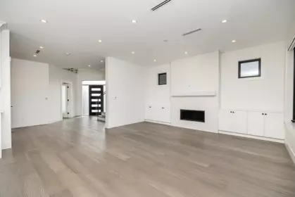 Dining Area Photo of 5225 Woodsworth Street, Burnaby, BC