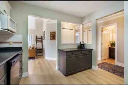 Kitchen Island Photo of 305 33150 4th Avenue, Mission, BC
