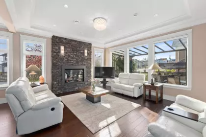 5517 188a Street, Surrey, BC, Surrey — Single Family Residence for sale