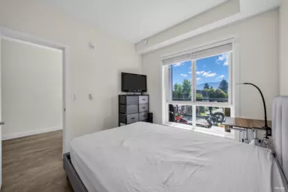 Walk-In Closet Photo of 201 9450 Robson Street, Chilliwack, BC