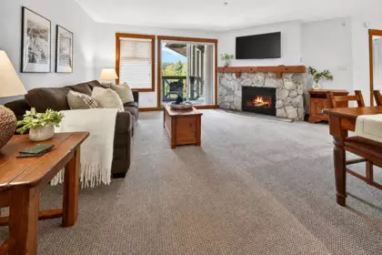 409 4660 Blackcomb Way, Whistler, BC, Whistler — Apartment/Condo for sale