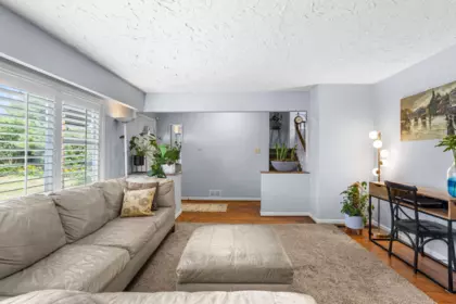 Kitchen Photo of 3020 Thorncliffe Drive, North Vancouver, BC