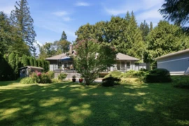 7321 Redrooffs Road, Sechelt, BC