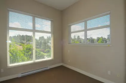 Breakfast Nook Photo of 420 55 Eighth Avenue, New Westminster, BC