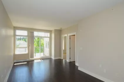 Family Room Photo of 420 55 Eighth Avenue, New Westminster, BC