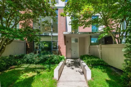 7021 17th Avenue, Burnaby, BC, Burnaby — Townhouse for sale