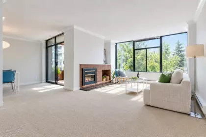 Breakfast Nook Photo of 513 2101 Mcmullen Avenue, Vancouver, BC