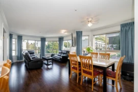 206 3615 W 17th Avenue, Vancouver, BC