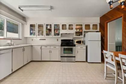 Dining Area Photo of 4924 45 Avenue, Delta, BC