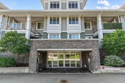 223 46262 First Avenue, Chilliwack, BC, Chilliwack — Apartment/Condo for sale