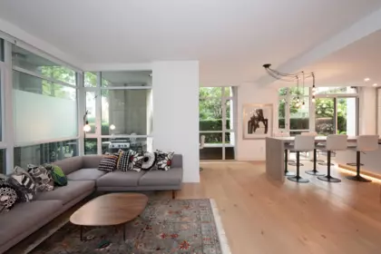 Dining Area Photo of 180 Athletes Way, Vancouver, BC