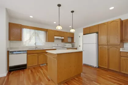 Kitchen Island Photo of 22153 Old Yale Road, Langley, BC