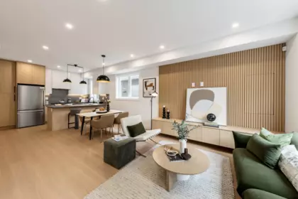 Living Room Photo of 2 3268 E 18 Avenue, Vancouver, BC