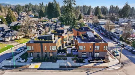Hot Tub / Spa Photo of 3218 Highland Boulevard, North Vancouver, BC