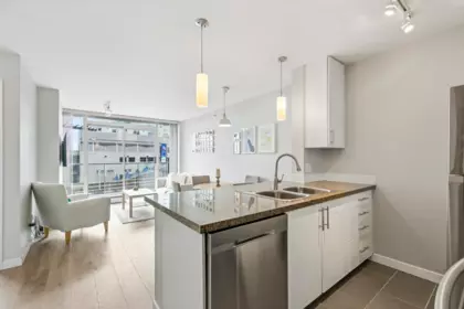903 688 Abbott Street, Vancouver, BC, Vancouver — Apartment/Condo for sale