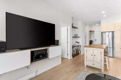 Primary Bedroom Photo of 518 10838 Whalley Boulevard, Surrey, BC
