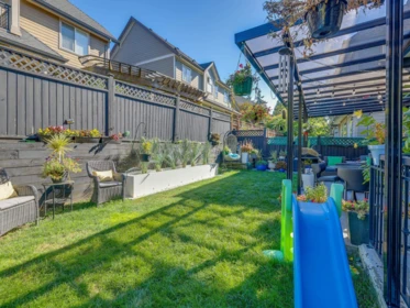 Swimming Pool Photo of 2560 163 Street, Surrey, BC