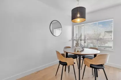 Breakfast Nook Photo of 101 2412 Alder Street, Vancouver, BC