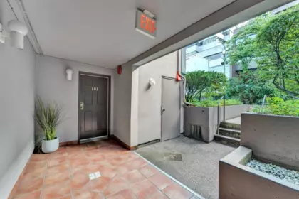 Outdoor Kitchen Photo of 101 2412 Alder Street, Vancouver, BC