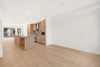 103 932 Lytton Street, North Vancouver, BC, North Vancouver — Townhouse for sale