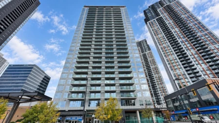 1006 13655 Fraser Highway, Surrey, BC, Surrey — Apartment/Condo for sale