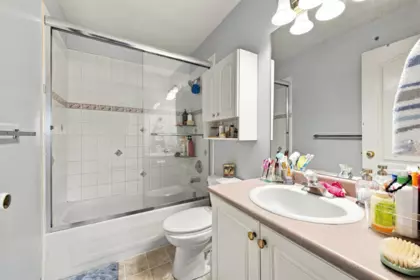 Basement Recreation Room Photo of 18 8289 121a Street, Surrey, BC