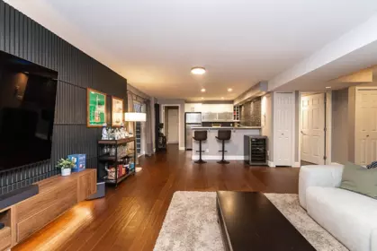 Entry Foyer Photo of 3405 152b Street, Surrey, BC