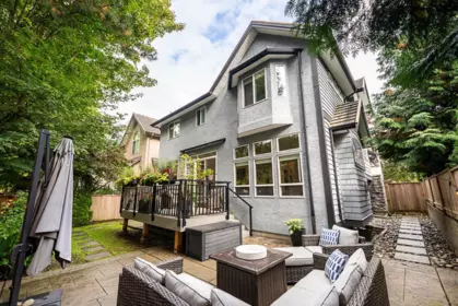 Garden / Landscaping Photo of 3405 152b Street, Surrey, BC