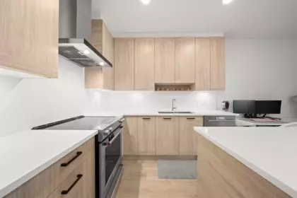 507 7579 16th Street, Burnaby, BC, Burnaby — Apartment/Condo for sale