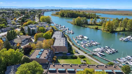 204 4803 48 Avenue, Delta, BC, Delta — Apartment/Condo for sale