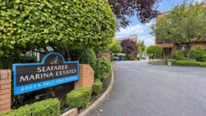 204 4803 48 Avenue, Delta, BC