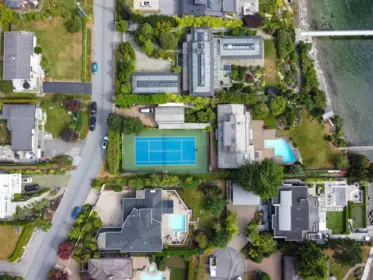 668 Beachview Drive, North Vancouver, BC, North Vancouver — Single Family Residence for sale