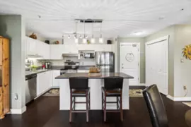 414 2968 Burlington Drive, Coquitlam, BC