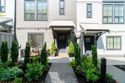 8 16565 24a Avenue, Surrey, BC, Surrey — Townhouse for sale