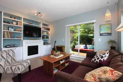 101 3888 Norfolk Street, Burnaby, BC, Burnaby — Townhouse for sale