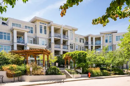 105 15436 31 Avenue, Surrey, BC, Surrey — Apartment/Condo for sale